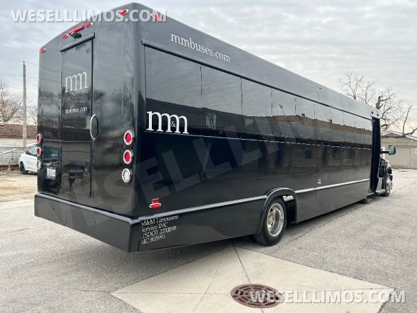2018 Ford F-650 Limo Bus for Sale in Chicago, IL - Photo 3
