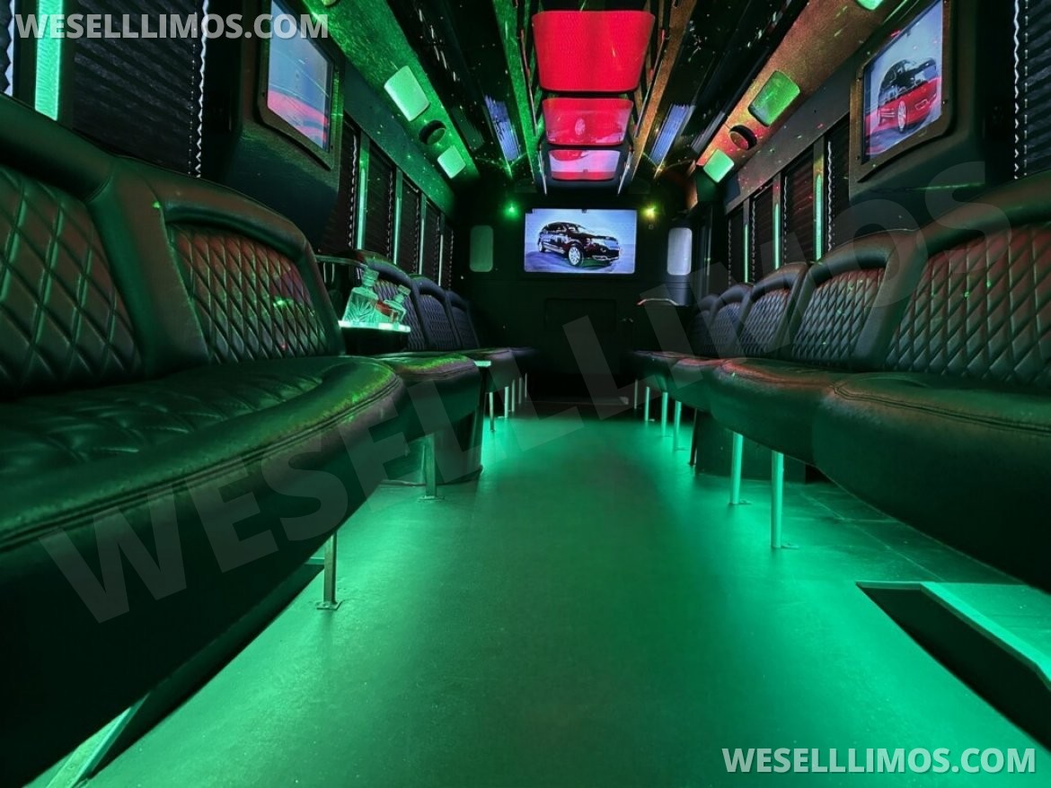 Limo Bus for Sale in Chicago, IL - Photo 7