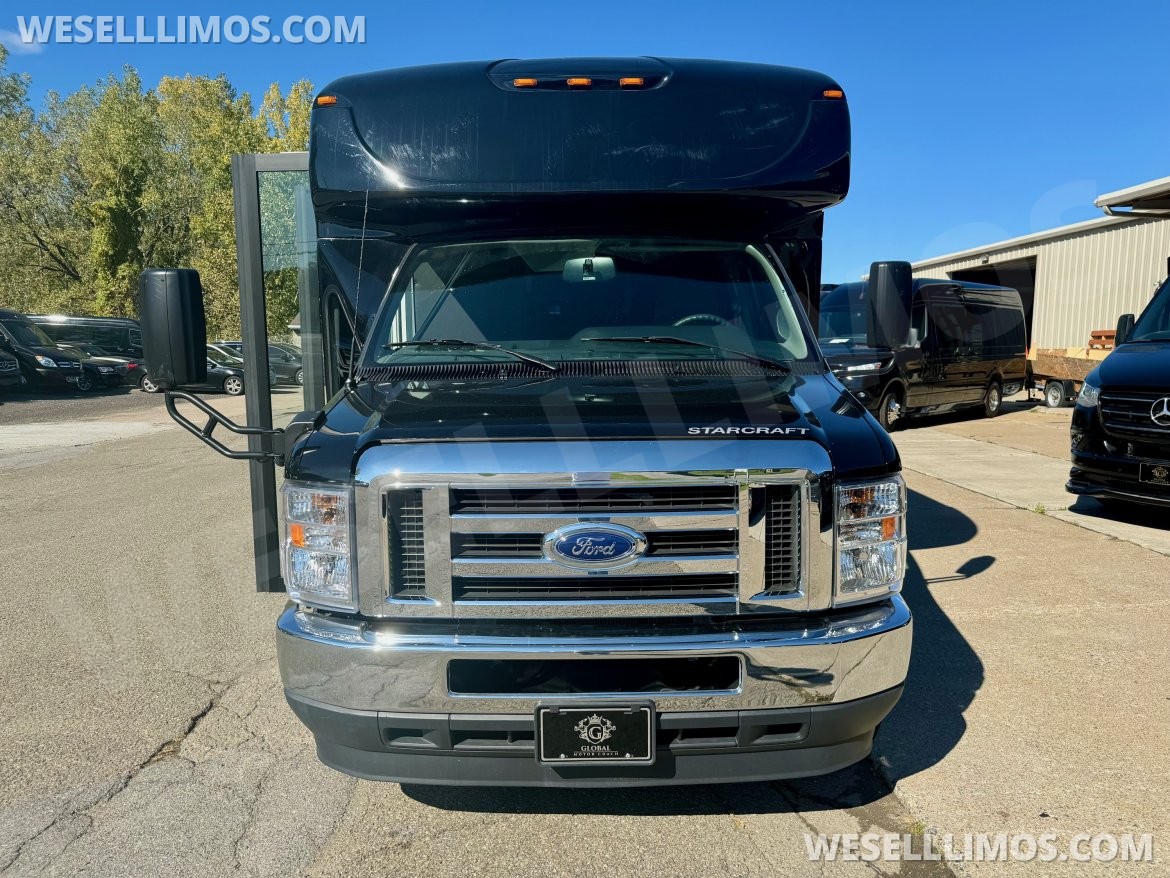 2023 E450 Limo bus only 7k miles.  14 passenger with rear storage.  Like new - Photo 3