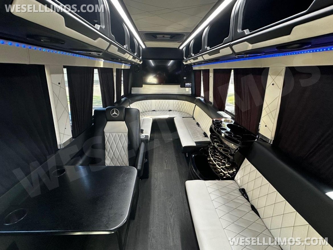 Sprinter for sale: 2019 Mercedes-Benz 3500 Sprinter by LA West Coaches