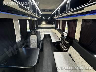 2019 Mercedes-Benz 3500 Sprinter Sprinter for Sale in Carson, CA - Main Photo