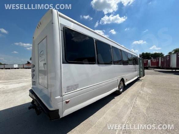 2013 International 3300 Shuttle Bus for Sale in Evansville, IN - Photo 2