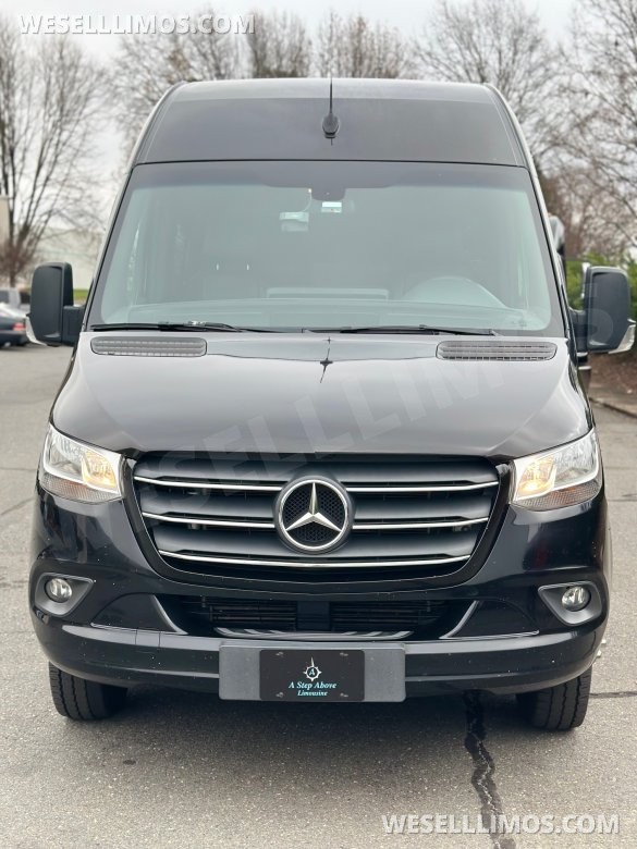 2019 3500XD Mercedes-Benz Executive Sprinter