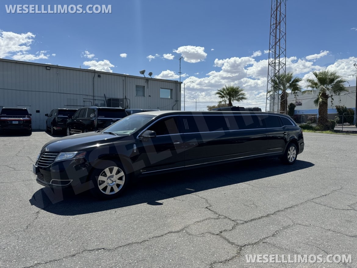 Limousine for sale: 2019 Lincoln MKT 120” Limousine 120&quot; by Executive Coach Builder