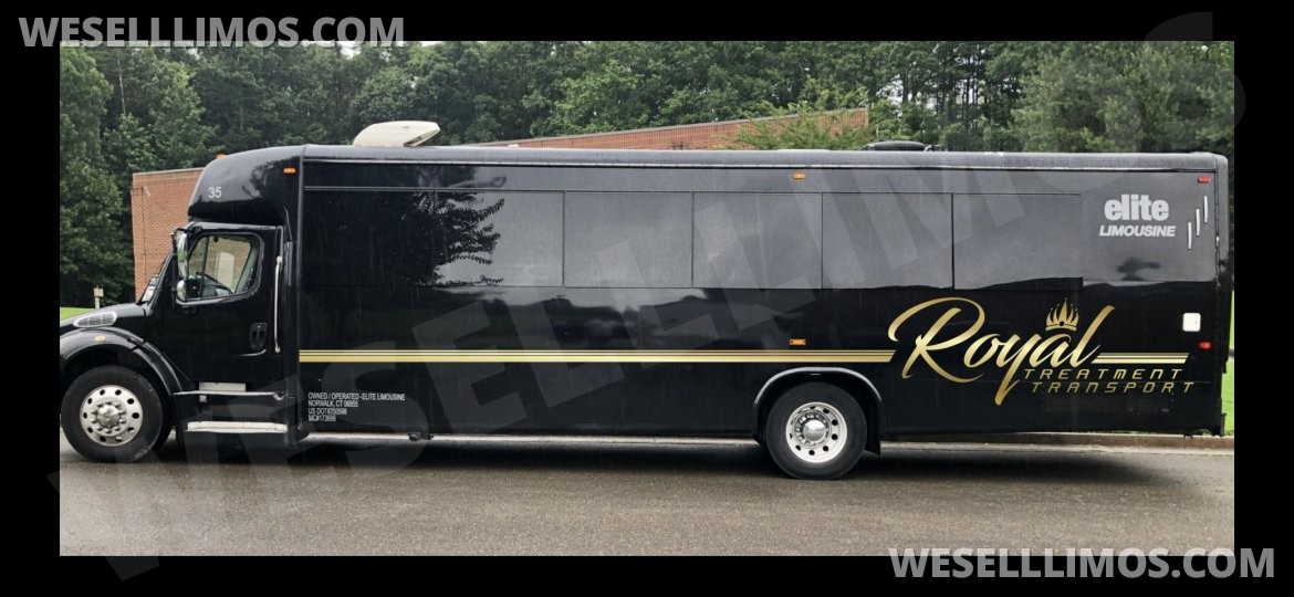 Limo Bus for sale: 2008 Freightliner M2 36&quot;