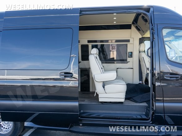 2024 Mercedes-Benz G-55 Luxury Sprinter Sprinter for Sale in Troy, OH - Photo 3