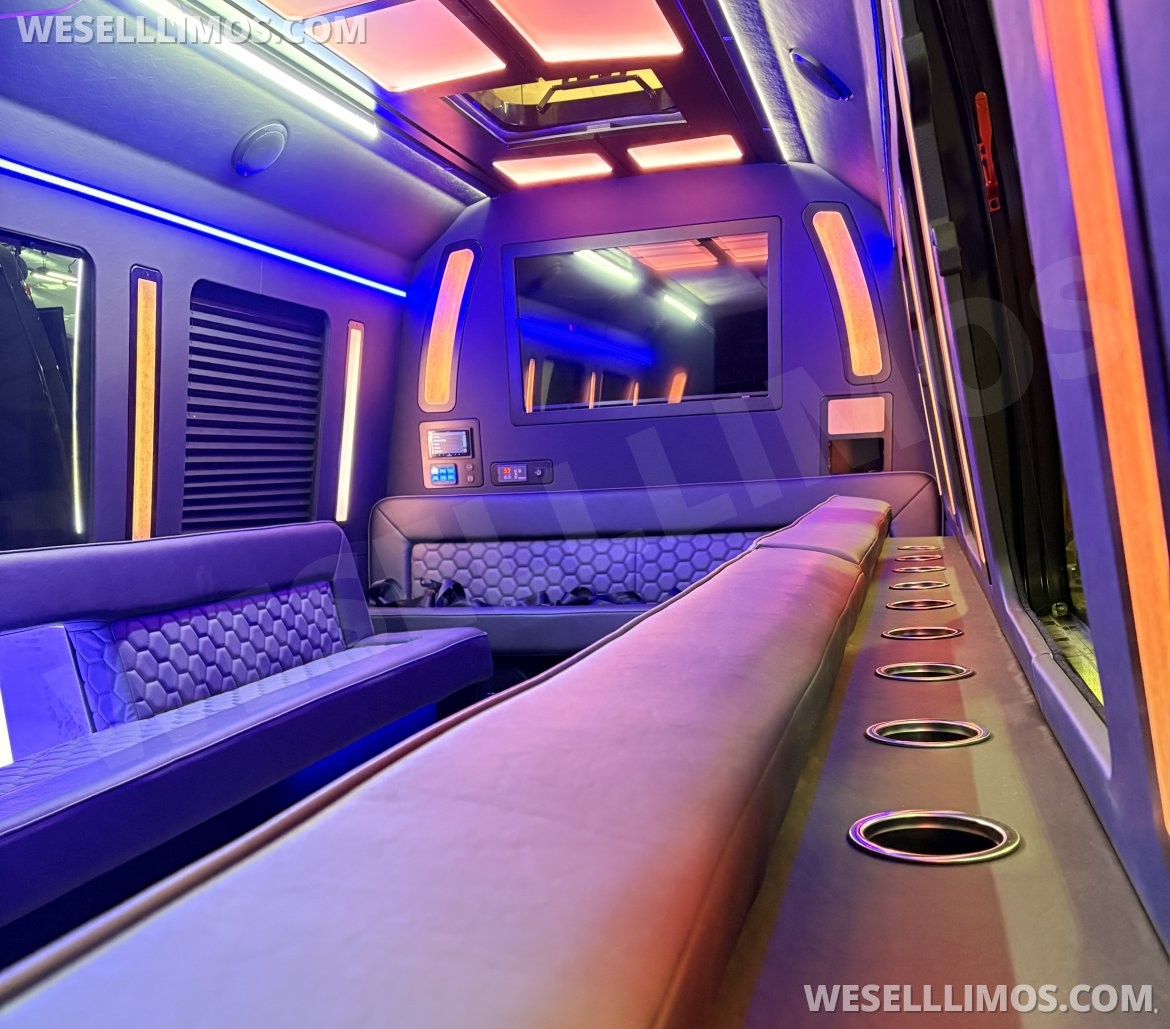 Photo of Limo Bus for sale: 2026 Ford E450 Limo Bus by LGE COACHWORKS