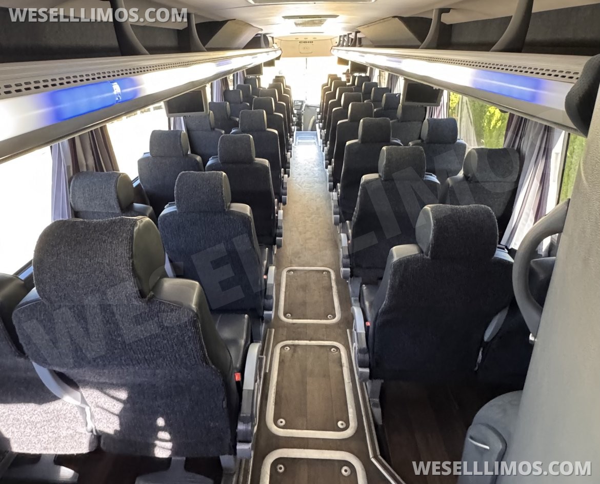 Photo of Shuttle Bus for sale: 2017 Freightliner Freightliner coach 39&quot; by Tiffany
