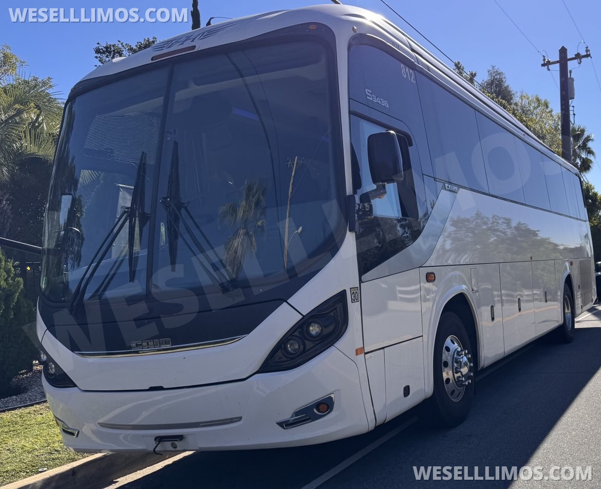 Photo of Shuttle Bus for sale: 2017 Freightliner Freightliner coach 39&quot; by Tiffany
