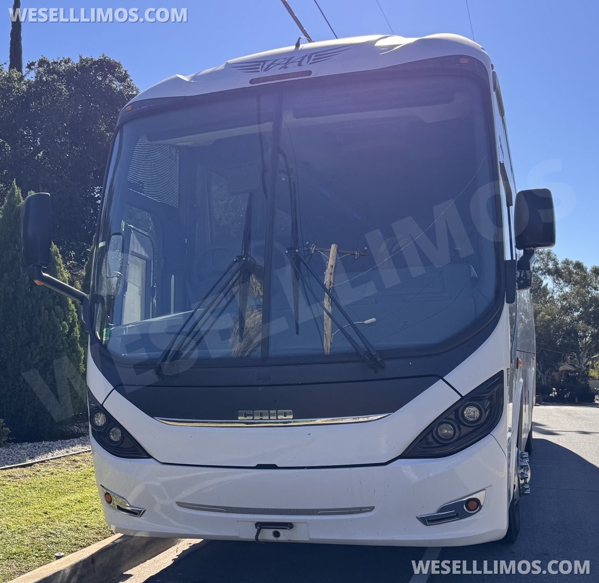 Photo of Shuttle Bus for sale: 2017 Freightliner Freightliner coach 39&quot; by Tiffany