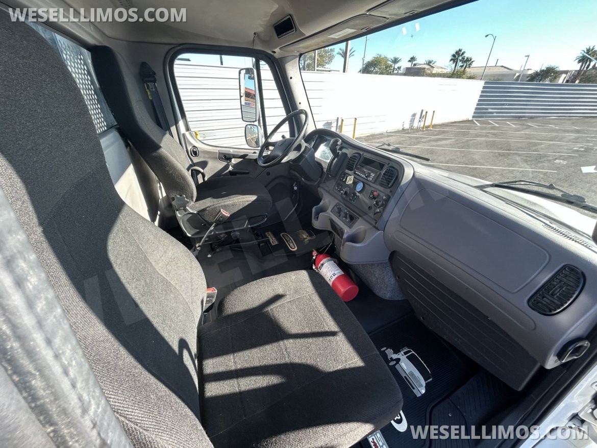 Photo of Truck for sale: 2020 Freightliner M2