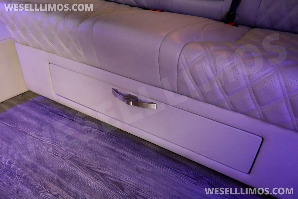 Photo of CEO SUV Mobile Office for sale: 2022 Mercedes-Benz METRIS