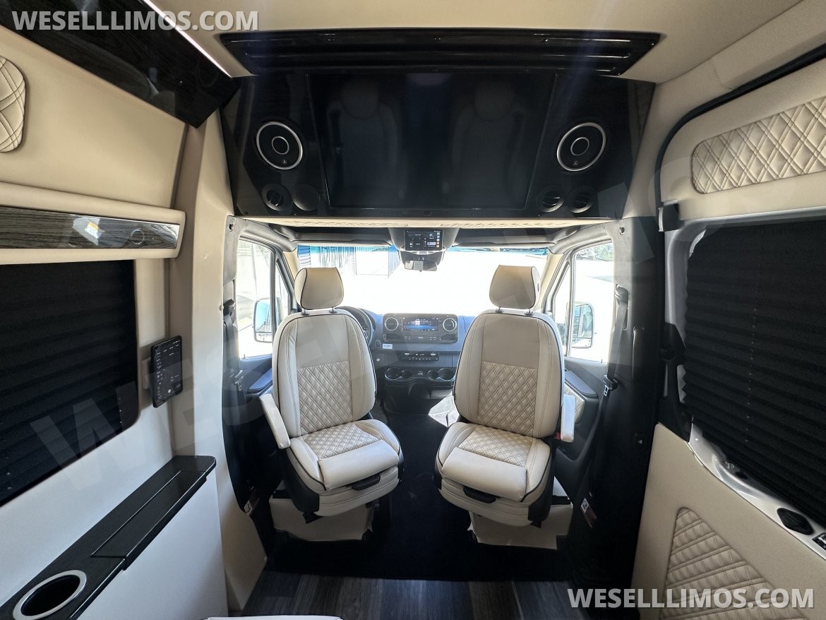 Photo of Sprinter for sale: 2026 OGV Luxury Coach V-Sport 9RB7 295"