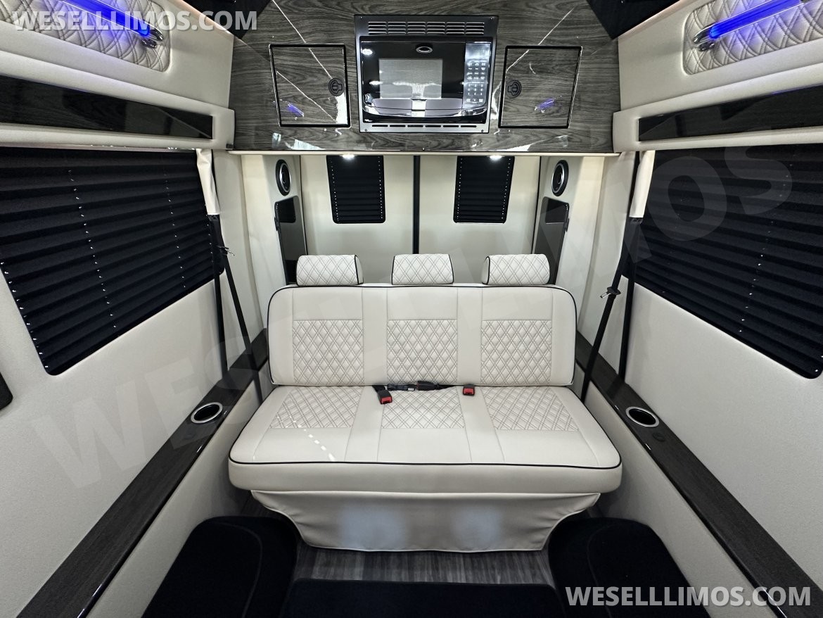 Photo of Sprinter for sale: 2026 OGV Luxury Coach V-Sport 9RB7 295"