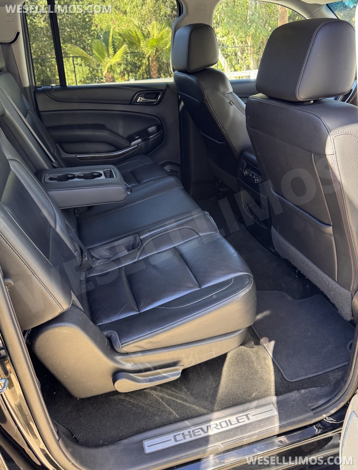 Photo of SUV for sale: 2018 Chevrolet Chevy Suburban 17" by GM