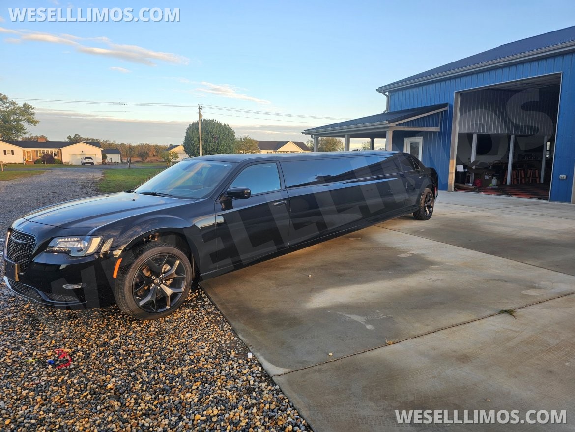 Photo of Limousine for sale: 2023 Chrysler 300 by Chrysler