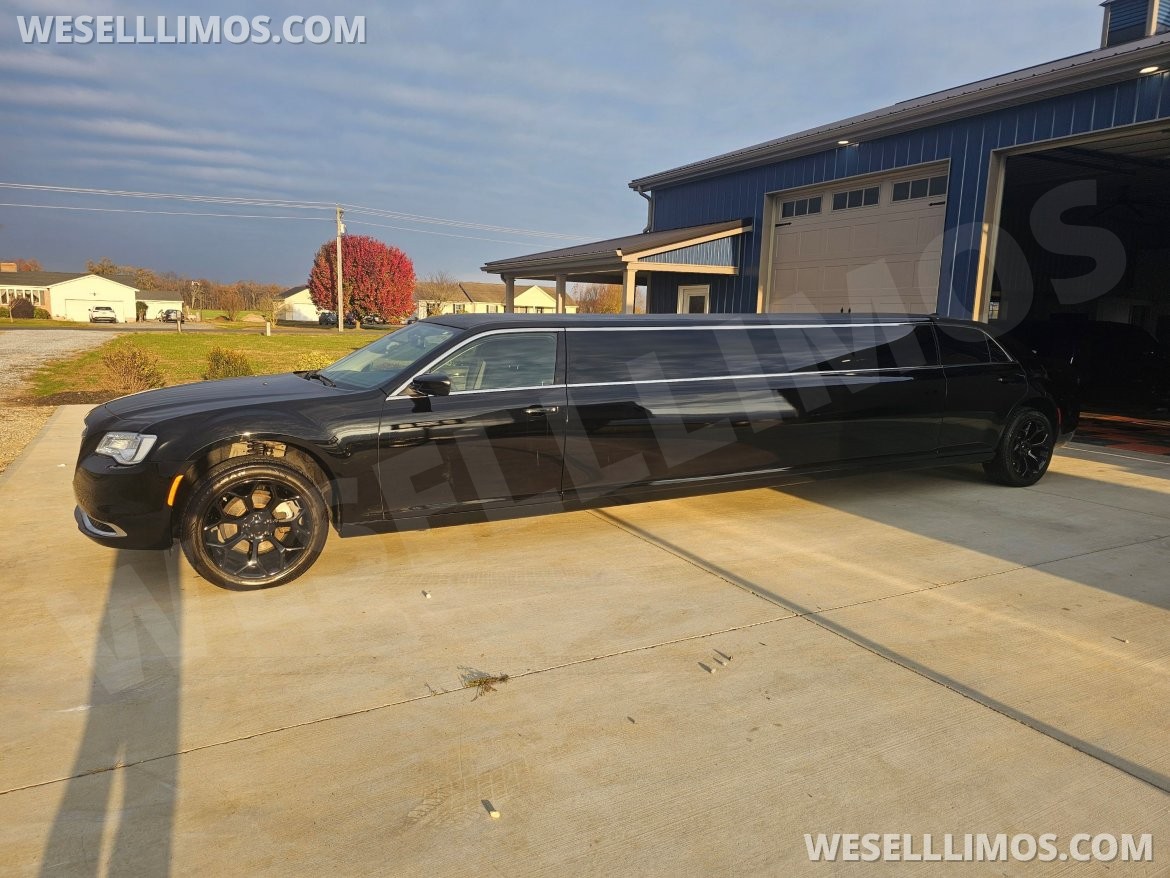 Photo of Limousine for sale: 2023 Chrysler 300 by Chrysler