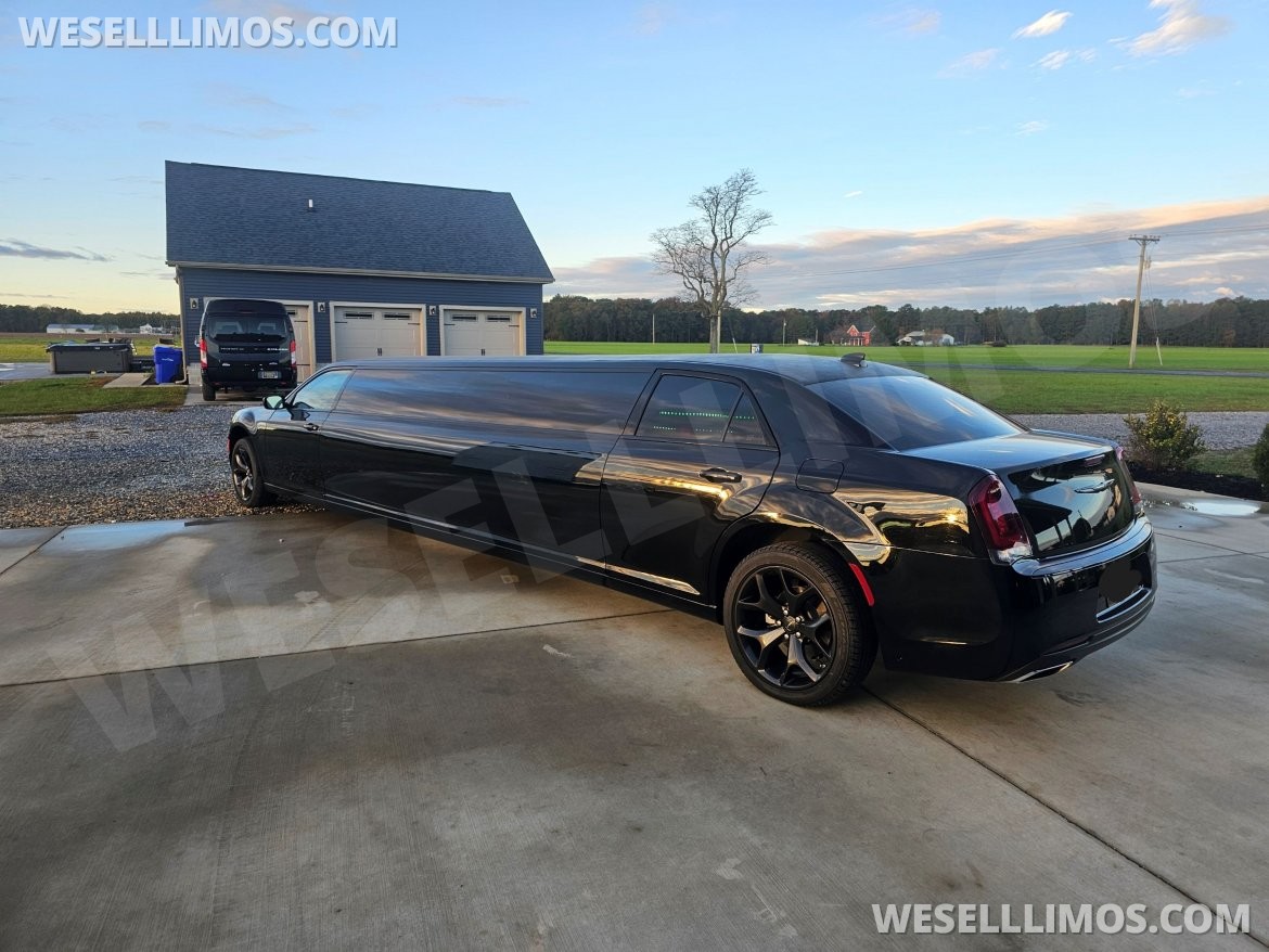 Photo of Limousine for sale: 2023 Chrysler 300 by Chrysler