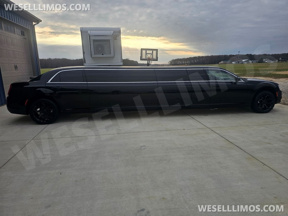 Photo of Limousine for sale: 2023 Chrysler 300 by Chrysler