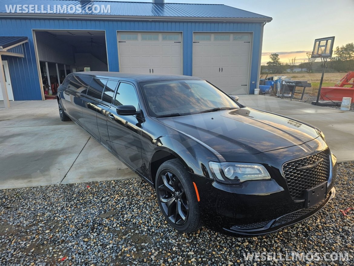 Photo of Limousine for sale: 2023 Chrysler 300 by Chrysler