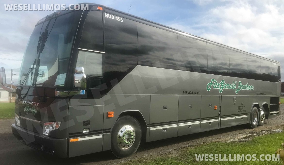 Photo of Motorcoach for sale: 2010 Prevost H3-45 45" by Prevost