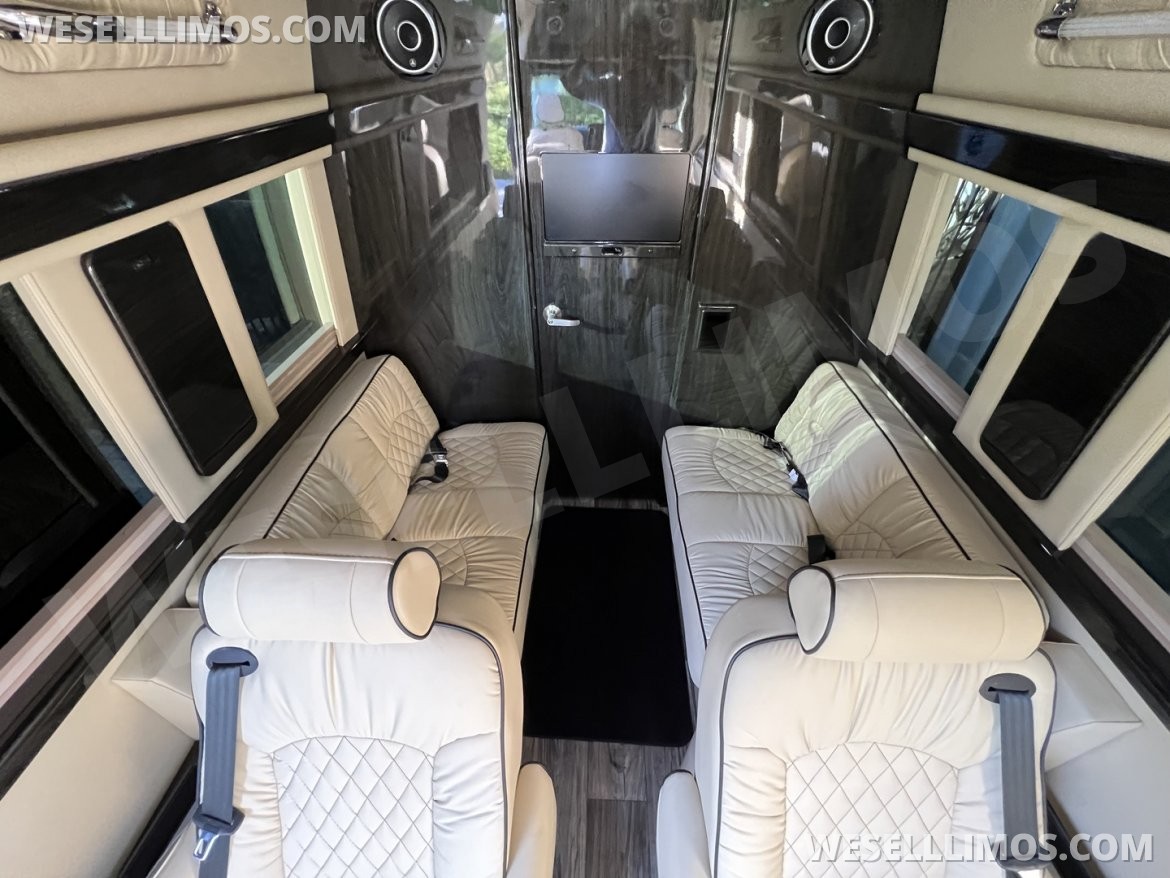 Photo of Sprinter for sale: 2020 Mercedes-Benz Sprinter-Limo