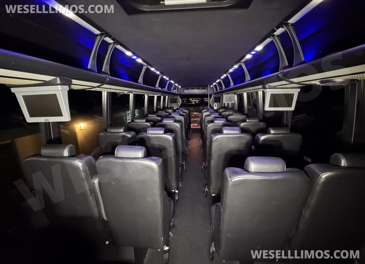 Photo of Shuttle Bus for sale: 2015 Freightliner M2 45" by Executive coach