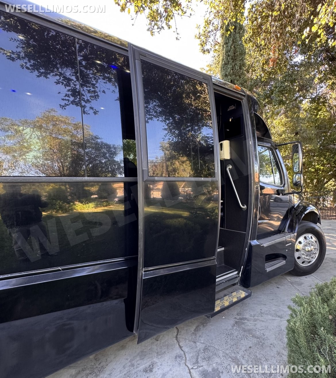 Shuttle Bus for sale: 2015 Freightliner M2 45" by Executive coach