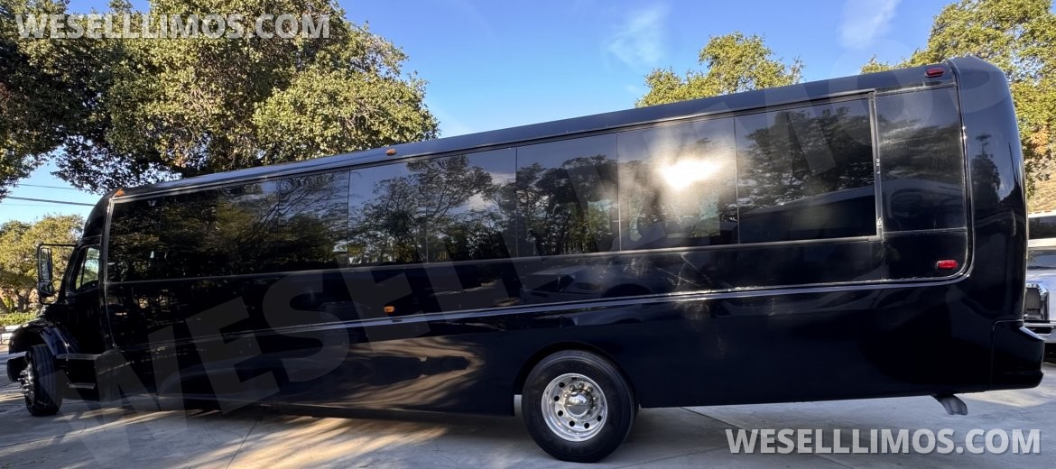 Photo of Shuttle Bus for sale: 2015 Freightliner M2 45" by Executive coach