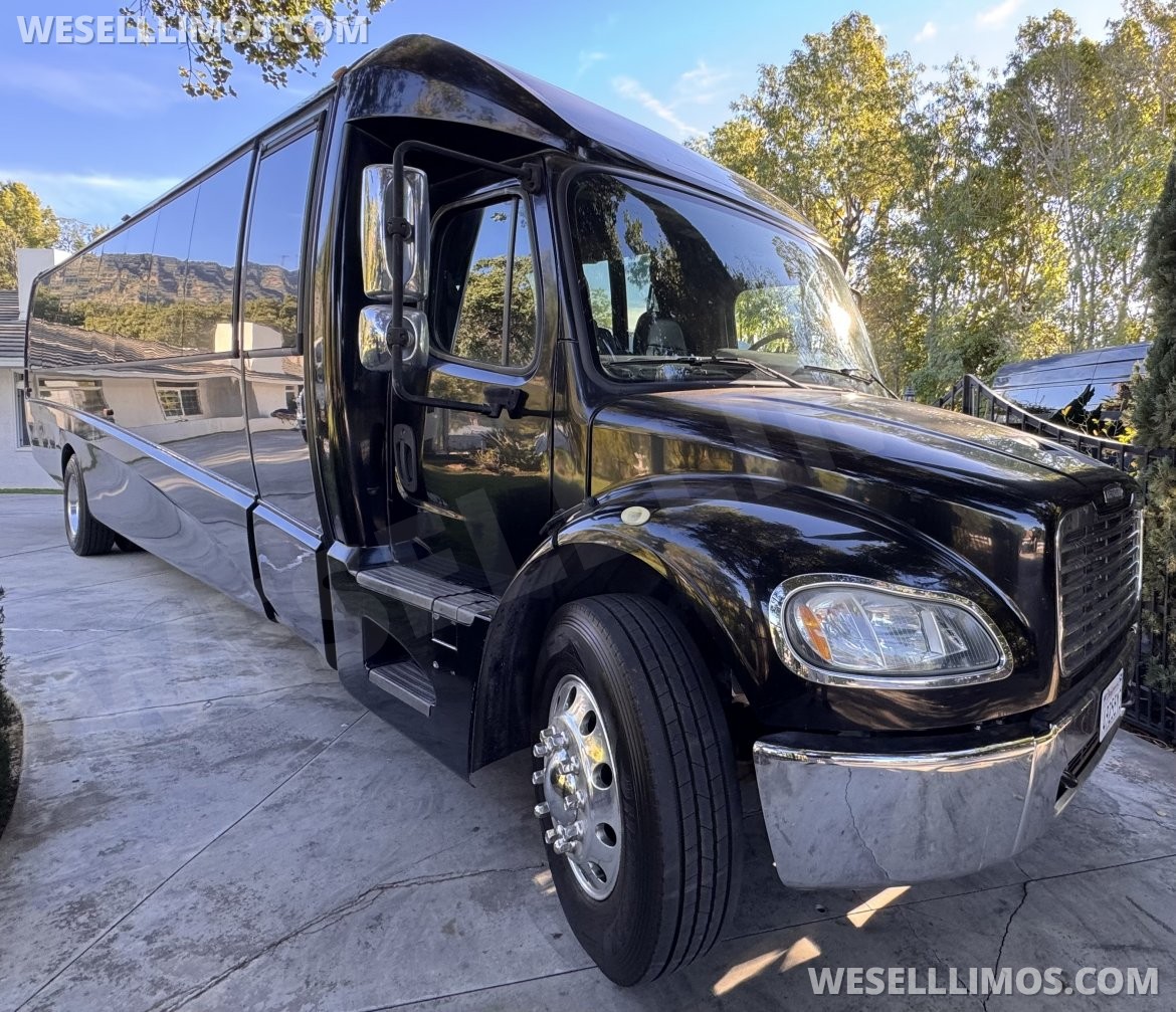 Photo of Shuttle Bus for sale: 2015 Freightliner M2 45" by Executive coach