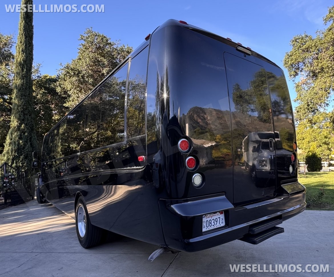 Photo of Shuttle Bus for sale: 2015 Freightliner M2 45" by Executive coach