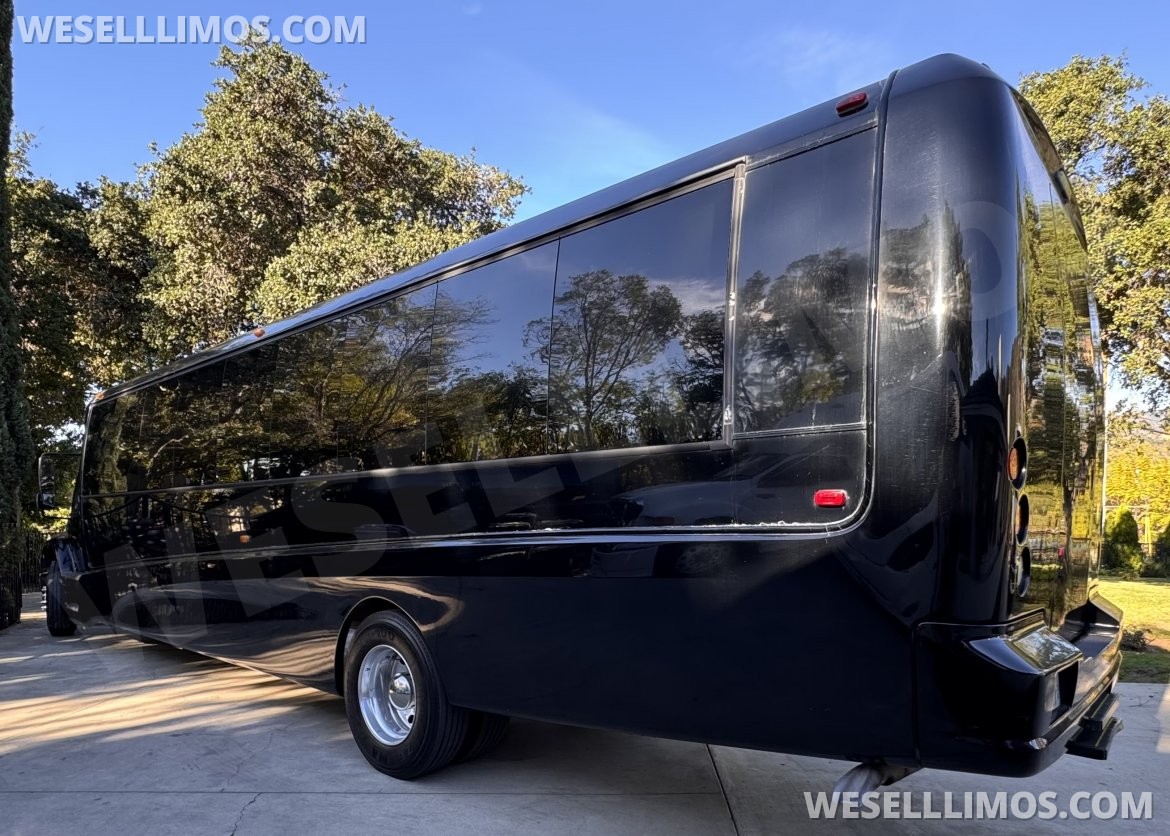 Photo of Shuttle Bus for sale: 2015 Freightliner M2 45" by Executive coach