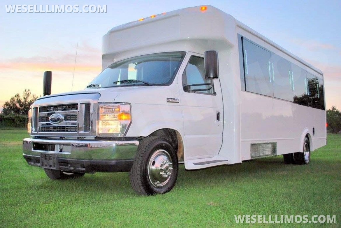 Photo of Limo Bus for sale: 2014 Ford E-450 by LGE