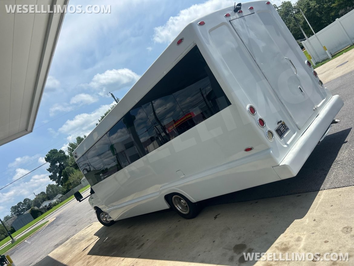 Photo of Limo Bus for sale: 2011 Ford E-450 by Tiffany