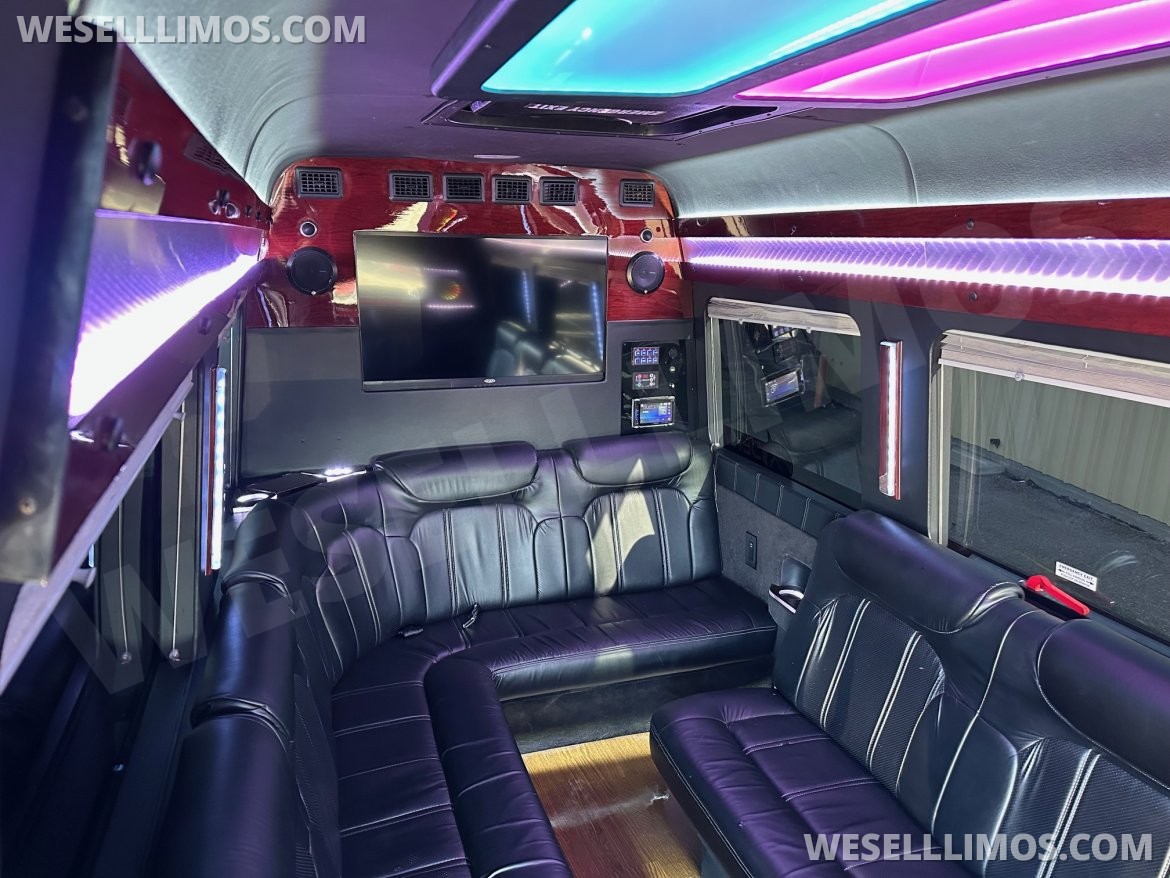 Photo of Sprinter for sale: 2019 Mercedes-Benz Sprinter 170" by Royale