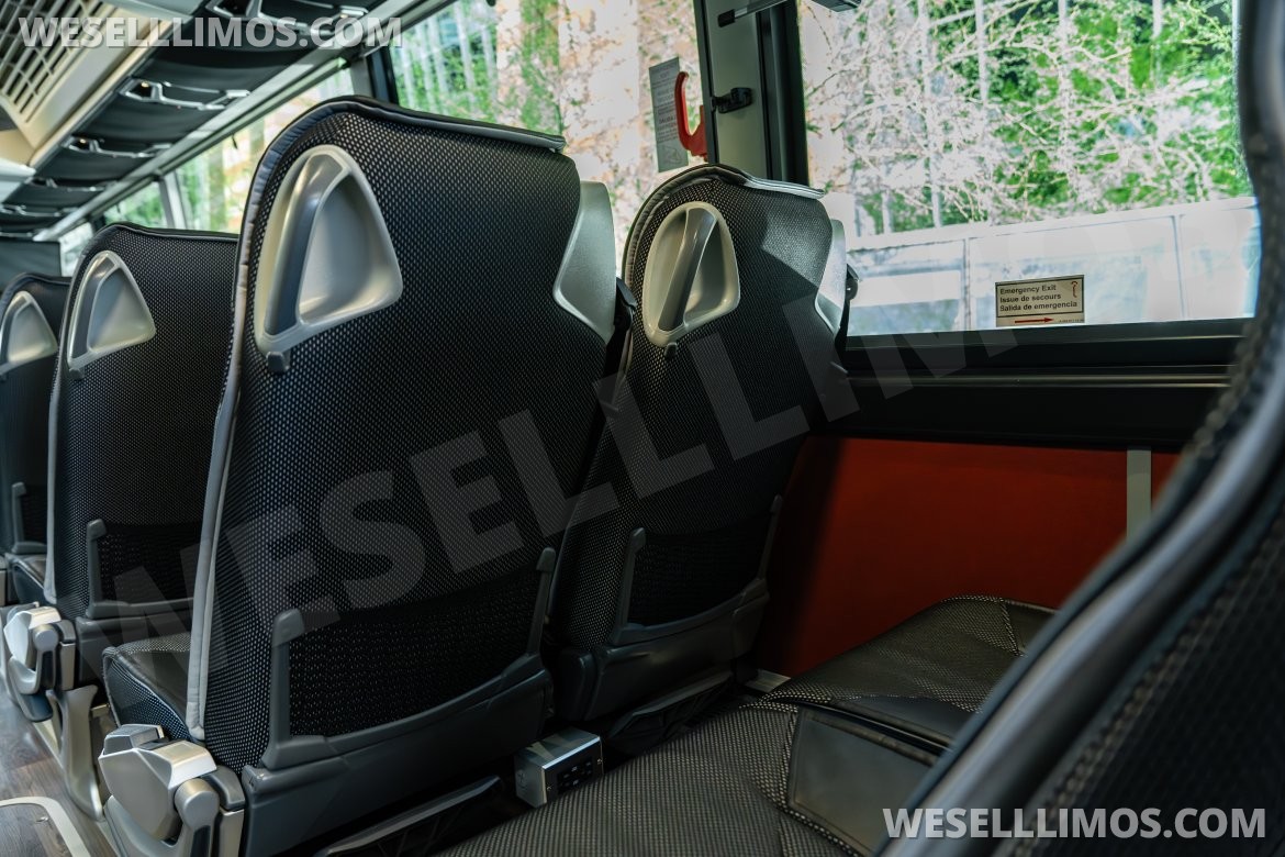 Photo of Motorcoach for sale: 2024 Mercedes-Benz Tourrider 45"