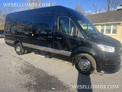 2025 Grech Mercedes-Benz Limo Sprinter
