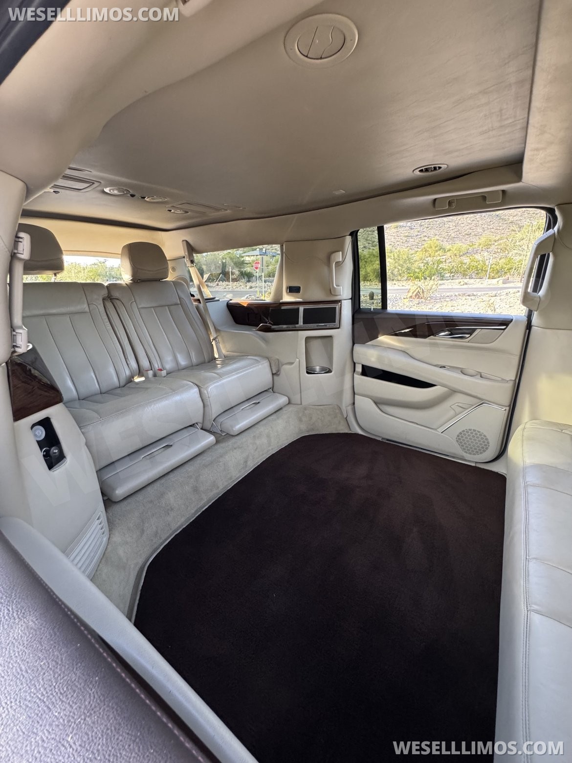 Photo of SUV Stretch for sale: 2017 Cadillac Escalade ESV 4WD Luxury 40" by LCW