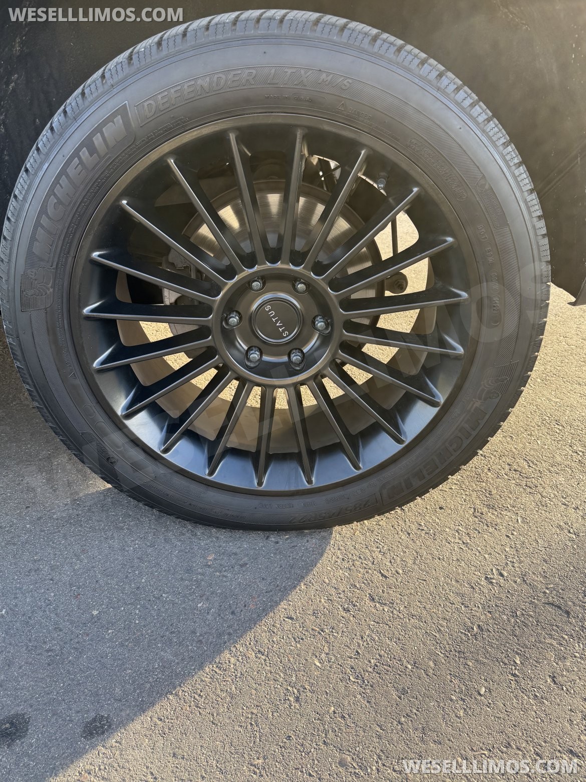 Photo of SUV Stretch for sale: 2017 Cadillac Escalade ESV 4WD Luxury 40" by LCW