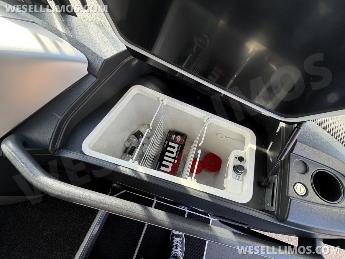 Photo of Motorcoach for sale: 2024 Mercedes-Benz Tourrider Motorcoach 45"