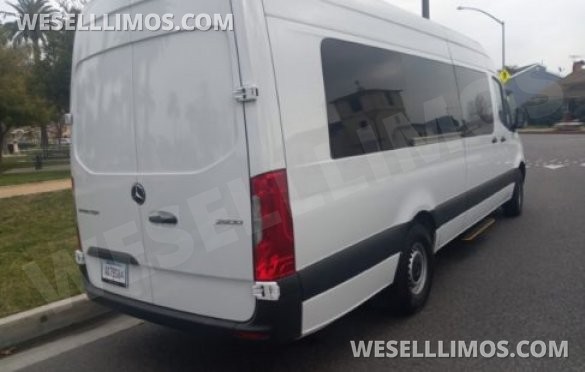 2019 Mercedes Benz 2500 Sprinter Executive Limo Party bus