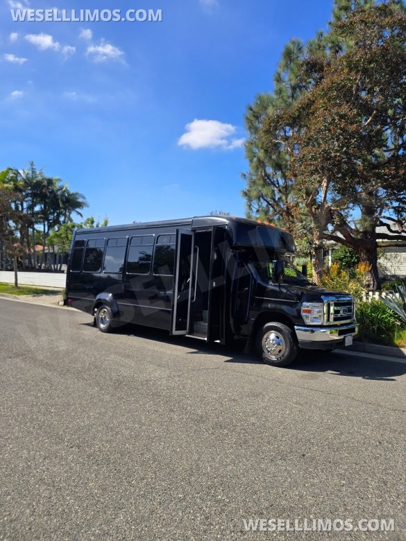 2017 Ford E450 Limo Bus for Sale in Anaheim, CA - Main Photo