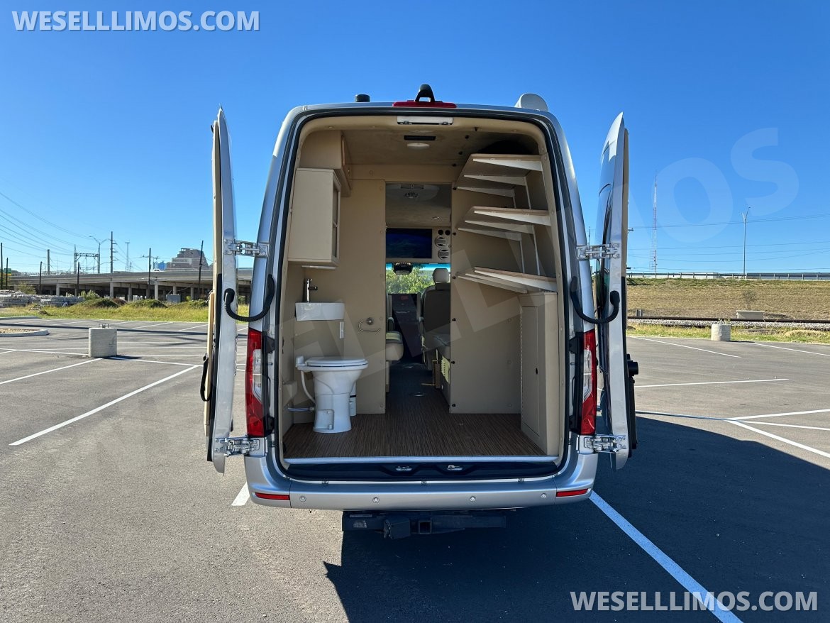 Sprinter for Sale in San Antonio, TX - Photo 12