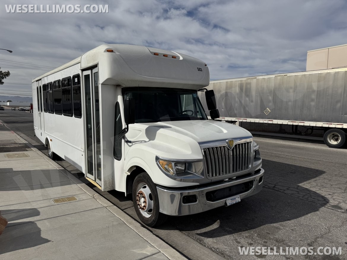 Shuttle Bus for Sale in Las Vegas, NV - Photo 10