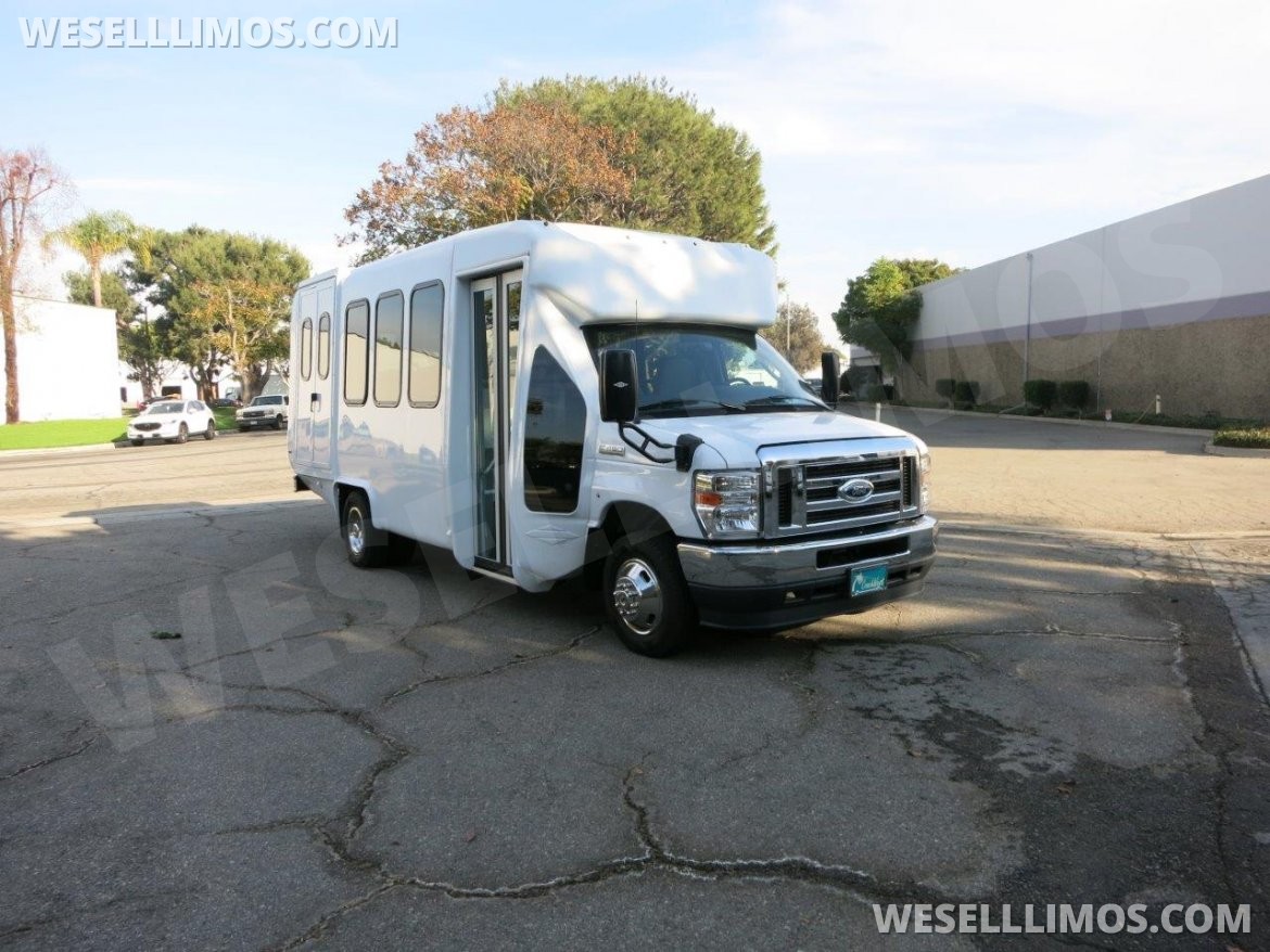 Photo of Shuttle Bus for sale: 2023 Ford E-450 ADA Bus by Diamond Coach