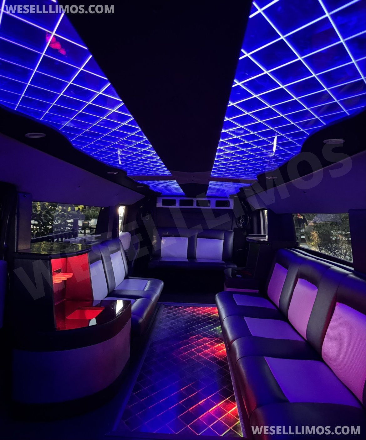 Photo of Limousine for sale: 2004 Hummer H2 30"