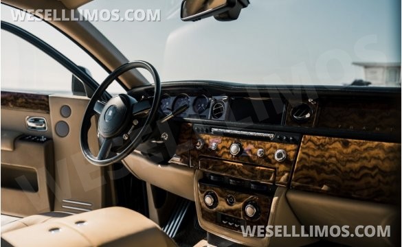 2015 Rolls-Royce Phantom Long Base  Exotic