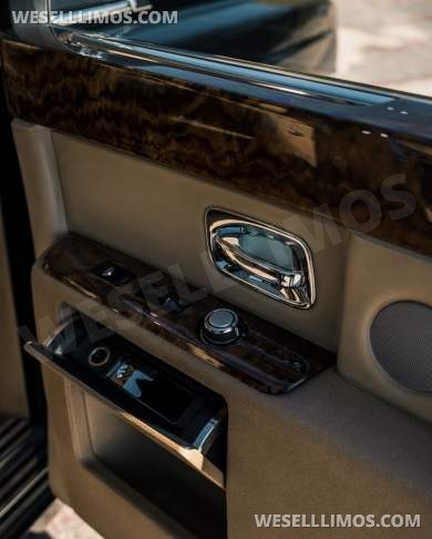 2015 Rolls-Royce Phantom Long Base  Exotic