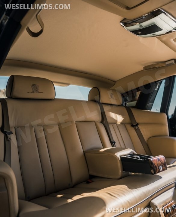 2015 Rolls-Royce Phantom Long Base  Exotic