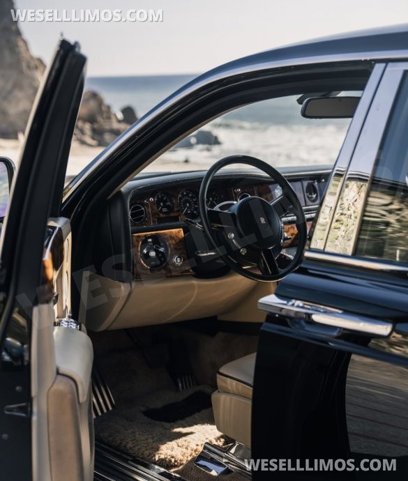 2015 Rolls-Royce Phantom Long Base  Exotic